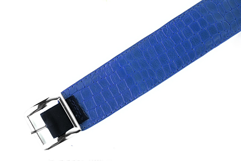 Electric blue women's calf bracelets, to wear over boots. Profile view - Florence KOOIJMAN
